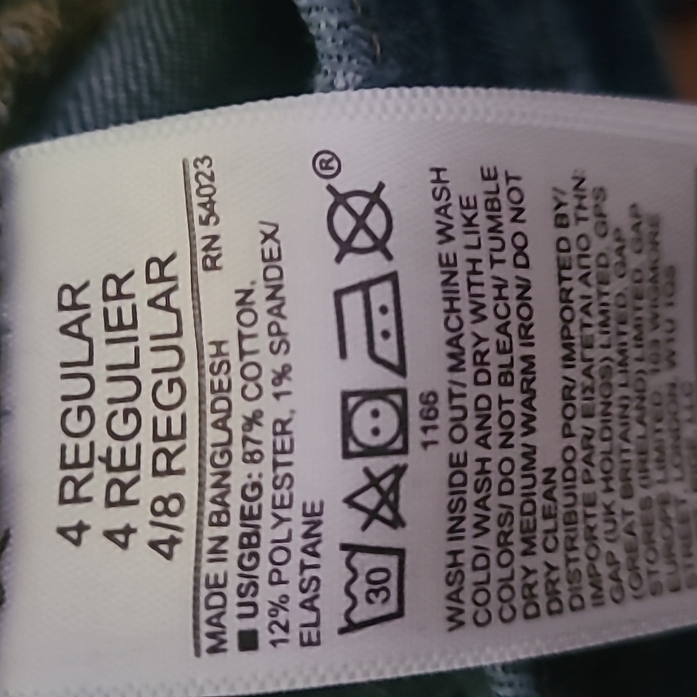 Size 27 Gap Jeans - Picture 6 of 6